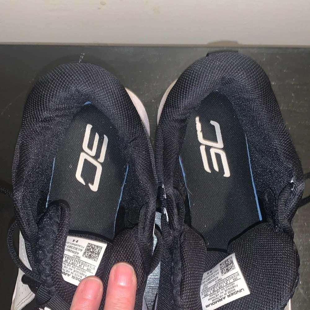 Under Armour‎ SC 3ZERO IV Men's Athletic Shoes Sneaker Size 11.5.